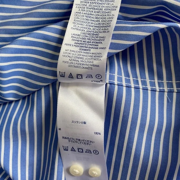 CHAPS no iron button down shirt, petite medium, slimming fit, striped (NWT) - Picture 13 of 15